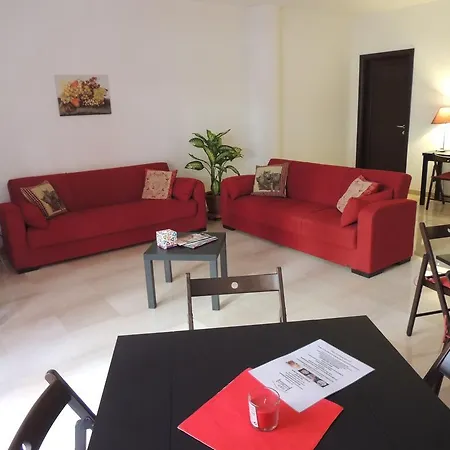 Guest house Domus Unica Sede 3*