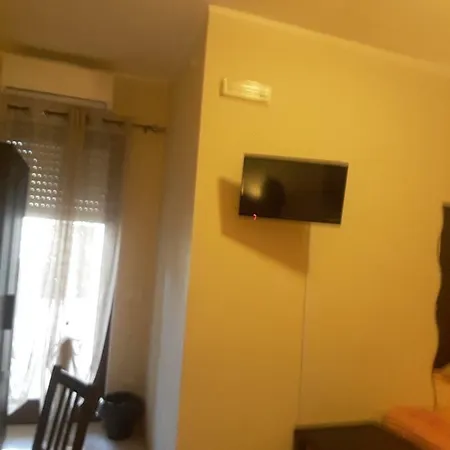Domus Unica Sede 3* Taranto